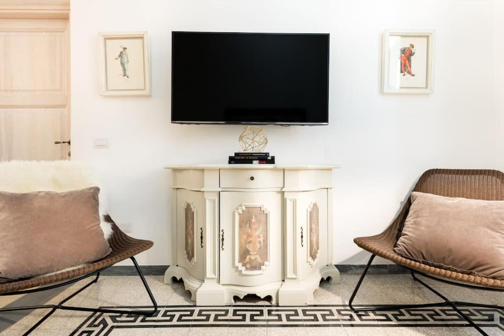 Modern Comfort, Poetic Charm Roma Esterno foto
