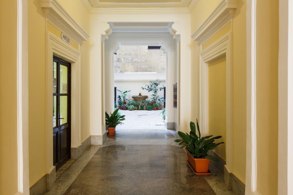 Modern Comfort, Poetic Charm Roma Esterno foto
